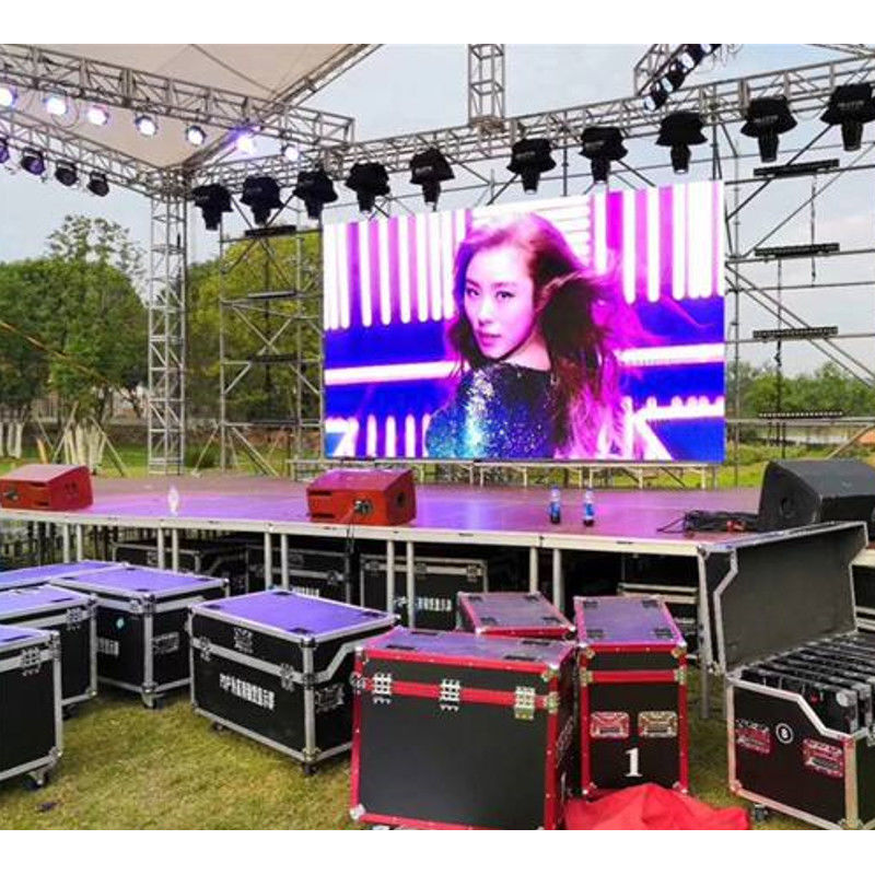 P2.604mm LED Wall On Hire Refresh Rate 3840HZ Voor podiumvoorstellingen