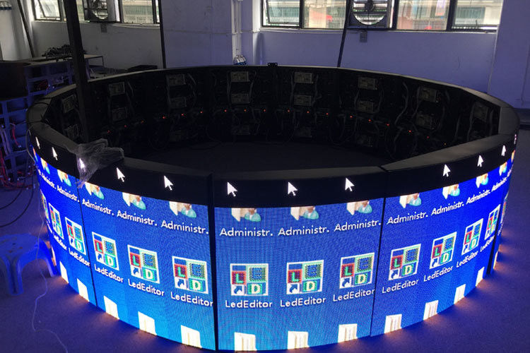 Naadloze hoek gebogen LED video muur, tentoonstelling LED-display zachte module